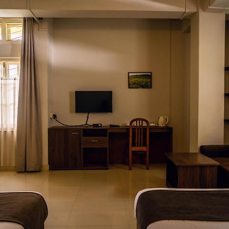 Hotel Ariel Kohima Eksteriør billede
